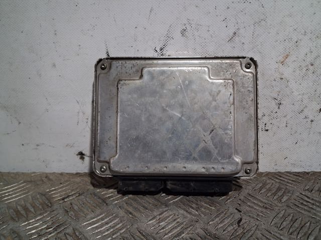 Módulo de direção (Centralina eletrônica) de motor 038906019KT VAG