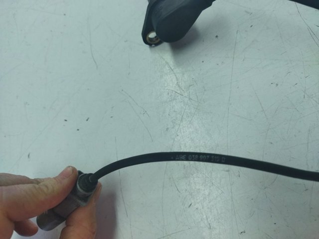 Sensor de posição (de revoluções) de cambota 038907319D VAG