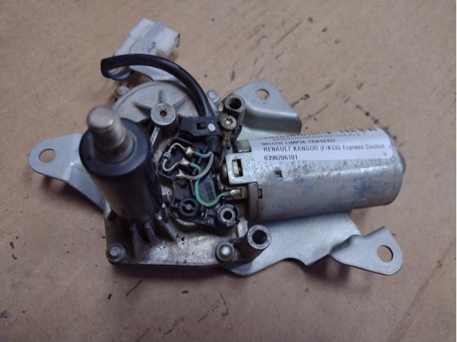 0390206101 Renault (RVI)