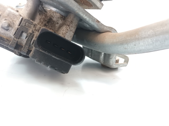 0390241528 VAG
