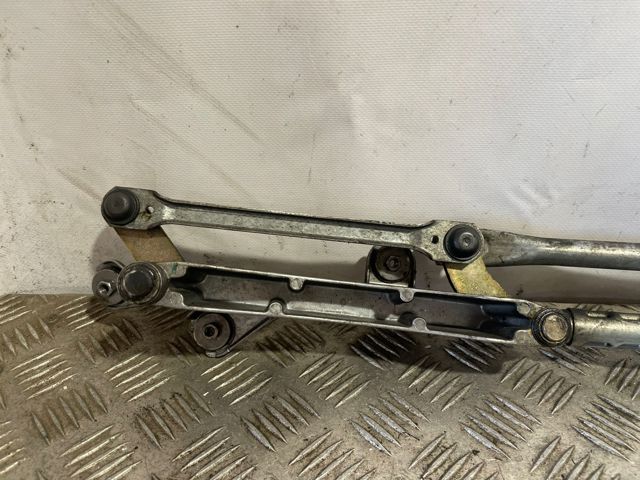 Trapézio de limpador pára-brisas 0390241805 RENAULT