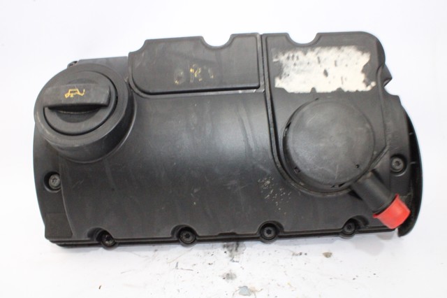 Vedante de tampa de válvulas de motor 03G103483F VAG
