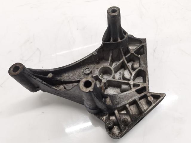Consola de coxim (apoio) direita de motor 03G199207 VAG
