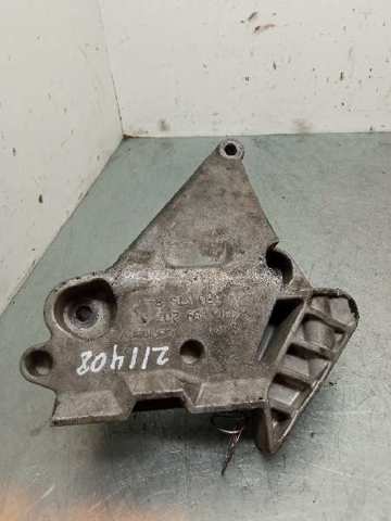 Consola de coxim (apoio) direita de motor 03G199207A VAG