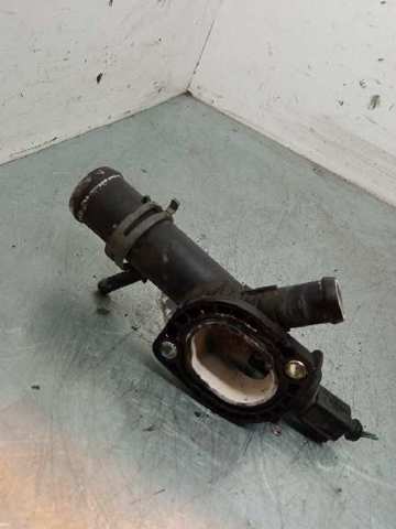 Flange do sistema de esfriamento (união em T) 03L121131F VAG