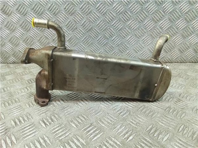 Radiador do sistema EGR de recirculação dos gases de escape 03L131511L VAG