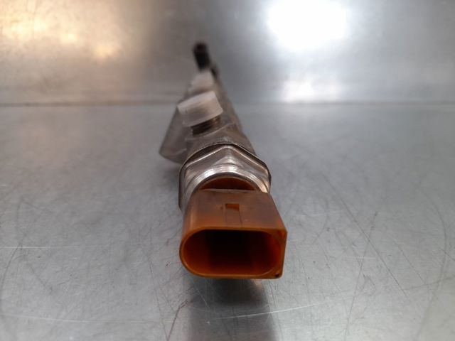 Sensor de pressão de combustível 03L906051 VAG