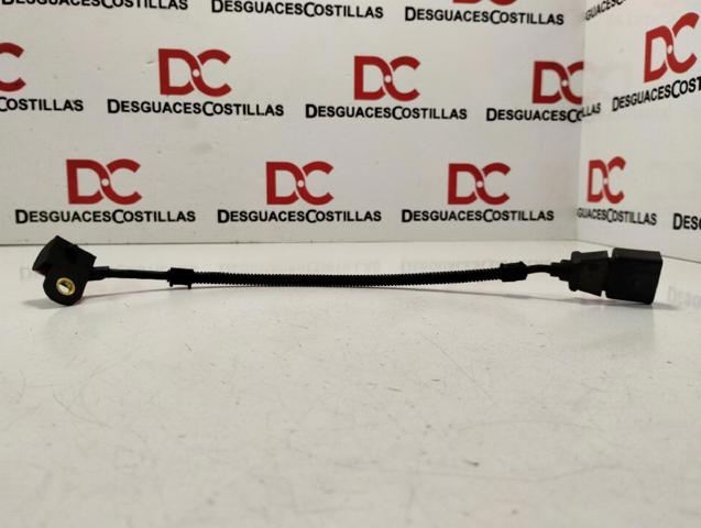 Sensor de posição da árvore distribuidora 03L957147A VAG