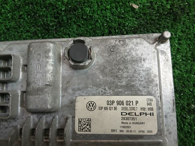Módulo de direção (Centralina eletrônica) de motor 03P906021P VAG