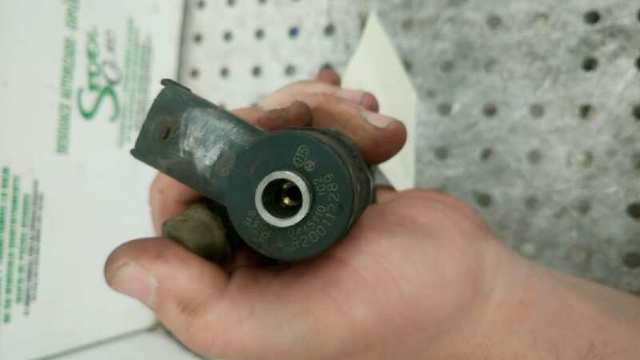 Injetor de injeção de combustível 0445110102 RENAULT