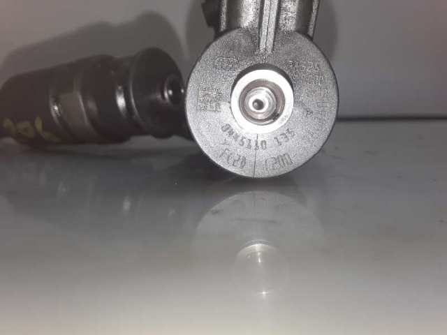 Injetor de injeção de combustível 0445110135 PEUGEOT