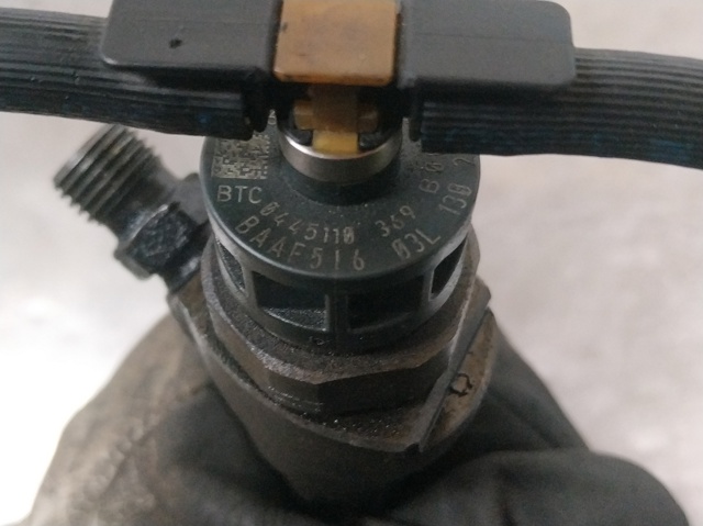 Injetor de injeção de combustível 0445110369 VAG