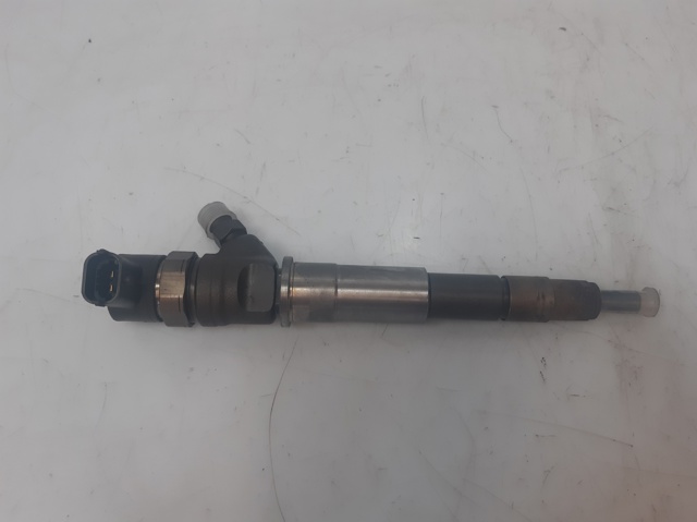 Injetor de injeção de combustível 0445110634 RENAULT