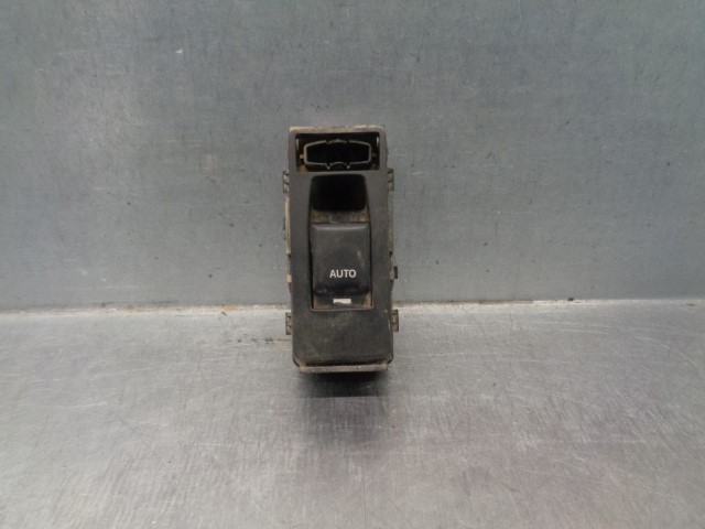 04602786AA Chrysler