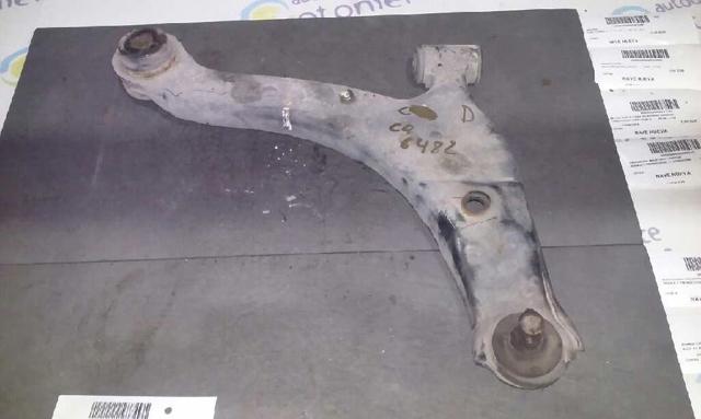 Braço oscilante inferior direito de suspensão dianteira 04656730AN CHRYSLER