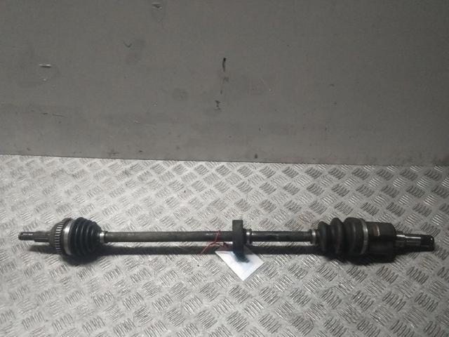 Semieixo (acionador) dianteiro direito 04668420AB CHRYSLER