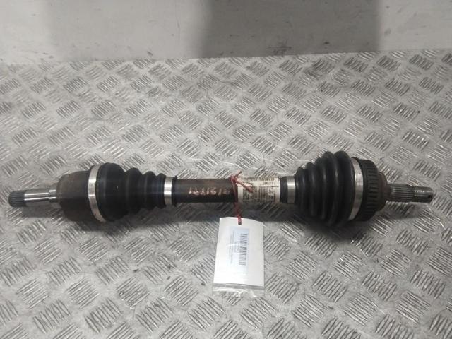Semieixo (acionador) dianteiro esquerdo 04668421AC CHRYSLER