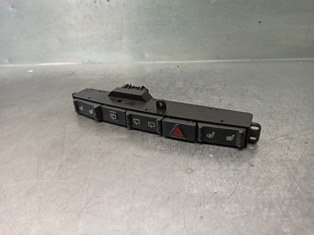 04685842AA Chrysler