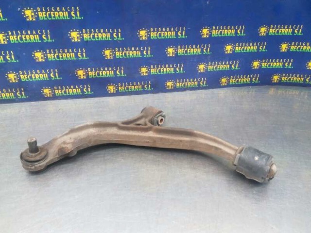 Braço oscilante inferior esquerdo de suspensão dianteira 04694761AC CHRYSLER