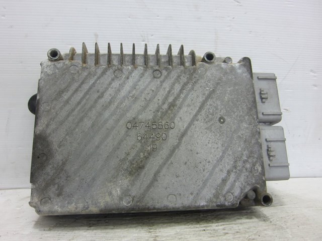 04745860 Chrysler