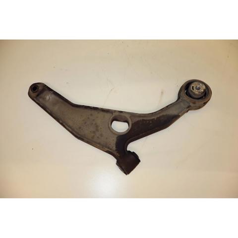 Braço oscilante inferior esquerdo de suspensão dianteira 04766423AF CHRYSLER