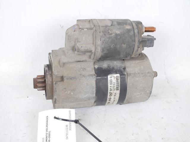 047911023B VAG