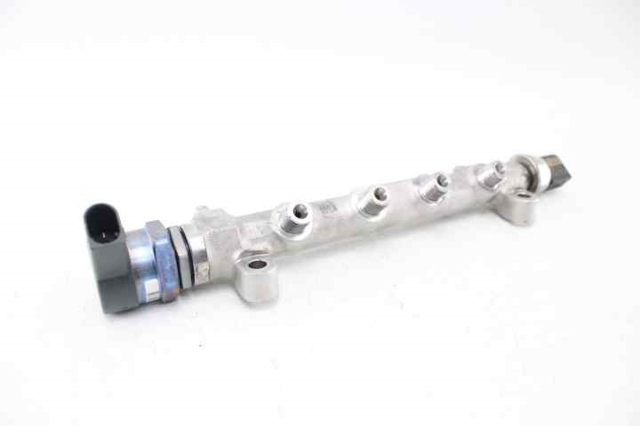 04L089B VAG