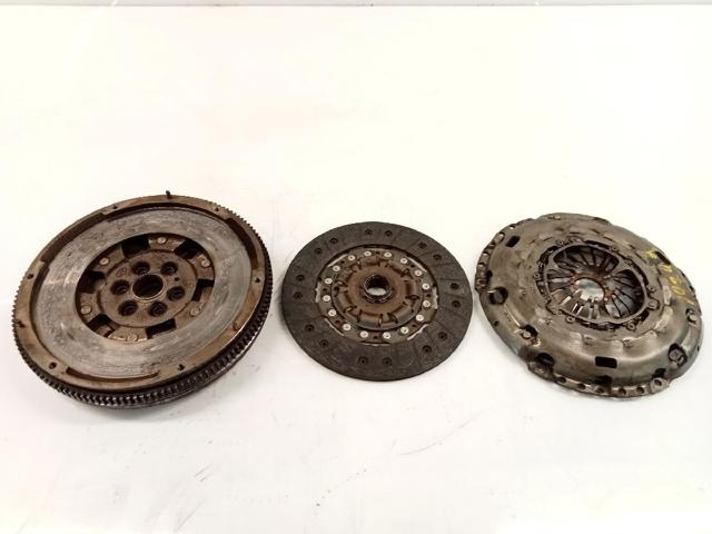 Volante de motor 04L105266C VAG
