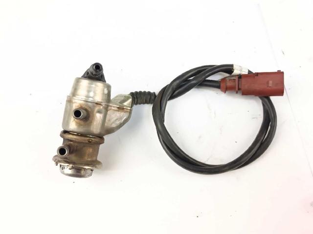 Injetor de injeção AD BLUE 04L131113S VAG
