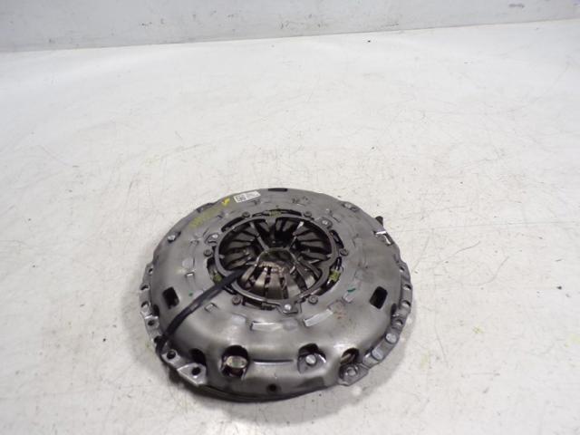 04L141015E VAG