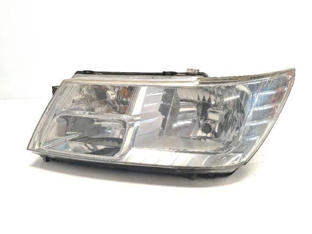 Luz esquerda 05067789AE CHRYSLER
