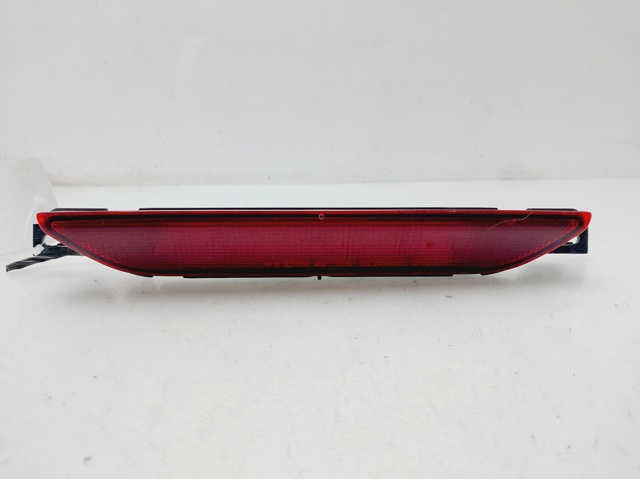 Sinal de parada traseiro adicional para Dodge Caliber PM