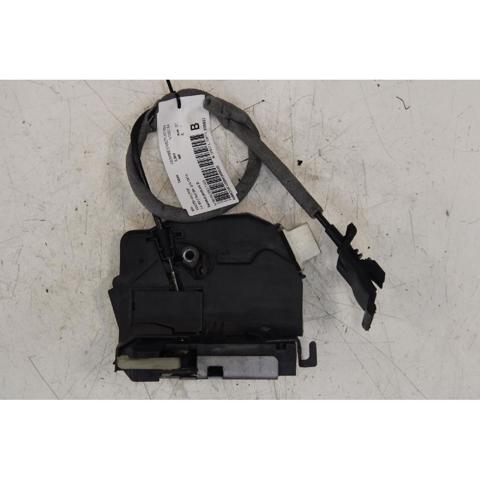 Fecho da porta dianteira direita 0556769 BMW