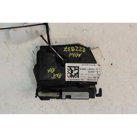 Fecho da porta dianteira direita 0556769 BMW