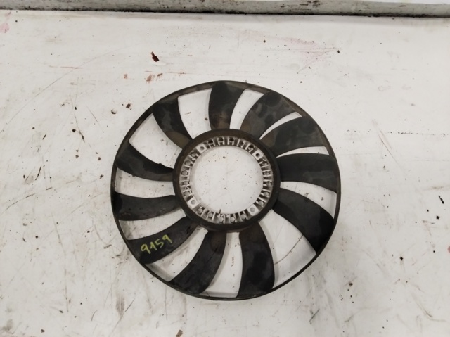 Ventilador (roda de aletas) do radiador de esfriamento 058121301B VAG