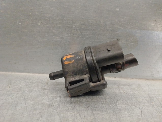 Válvula de ventilação dos gases do tanque de combustível 058133459 VAG