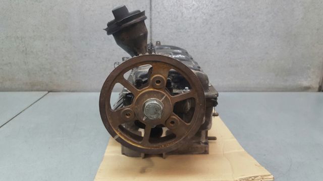 Cabeça de motor (CBC) esquerda 059103266FX VAG