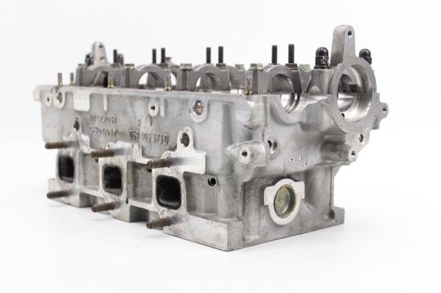 Cabeça de motor (CBC) esquerda 059103373D VAG