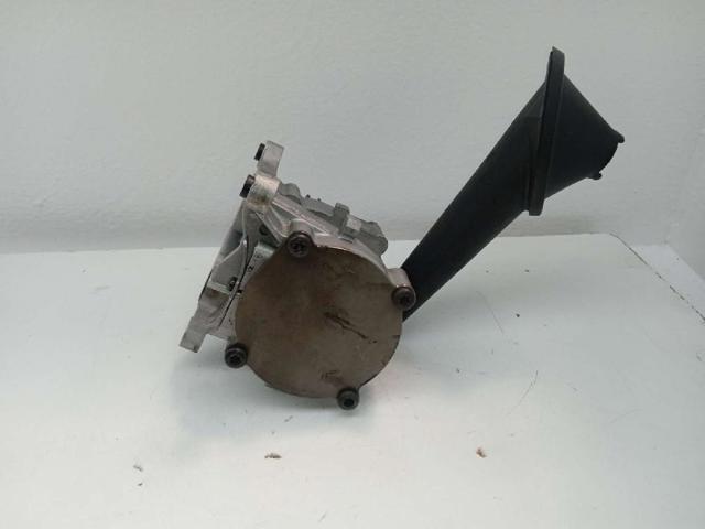 Bomba de óleo para Audi A4 8WH, 8WJ