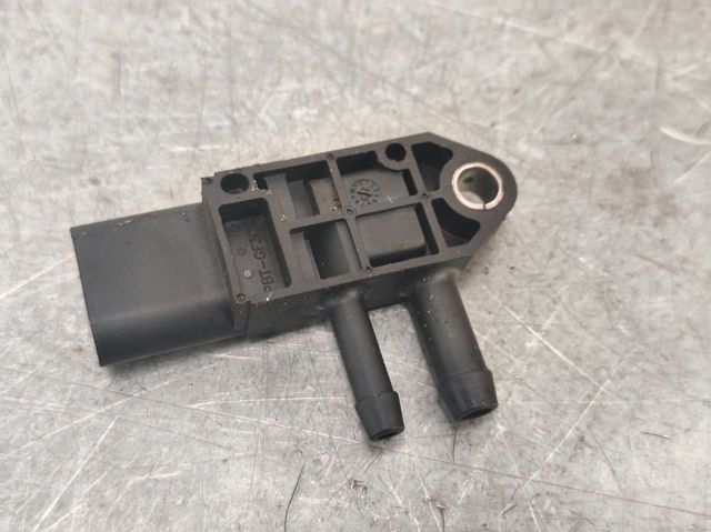 Sensor de pressão dos gases de escape 059906051A VAG
