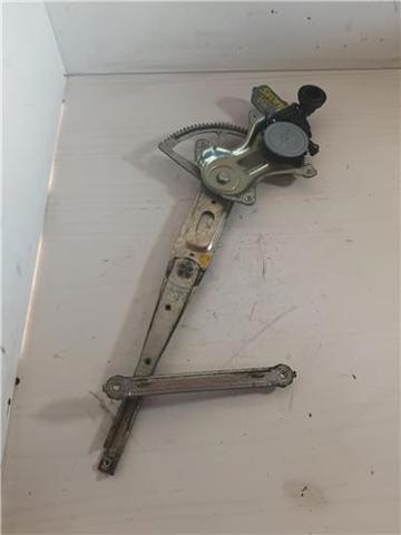Motor de acionamento de vidro da porta dianteira esquerda 0620401770 TOYOTA