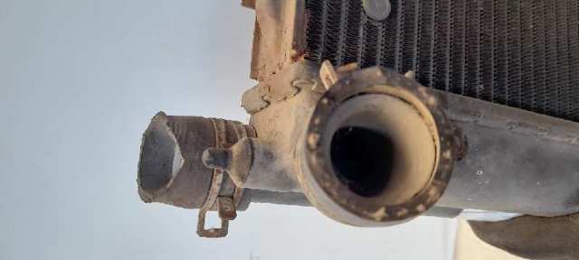 Radiador de esfriamento de motor 068121253E VAG