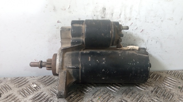 Motor de arranco 068911023 VAG