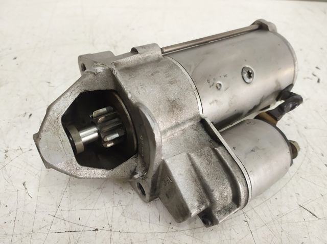 Motor de arranco 068911024B VAG