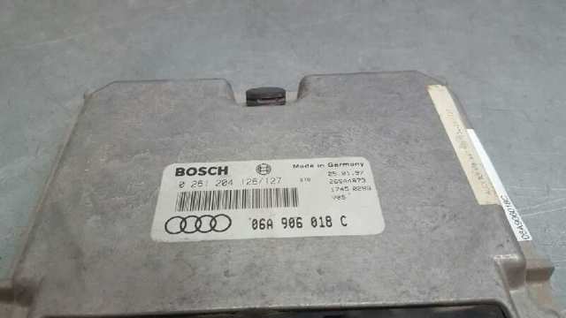 Módulo de direção (Centralina eletrônica) de motor 06A906018C VAG