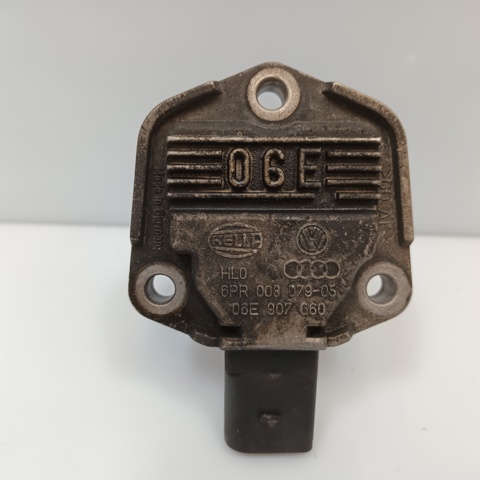 Sensor do nível de óleo de motor 06E907660 VAG