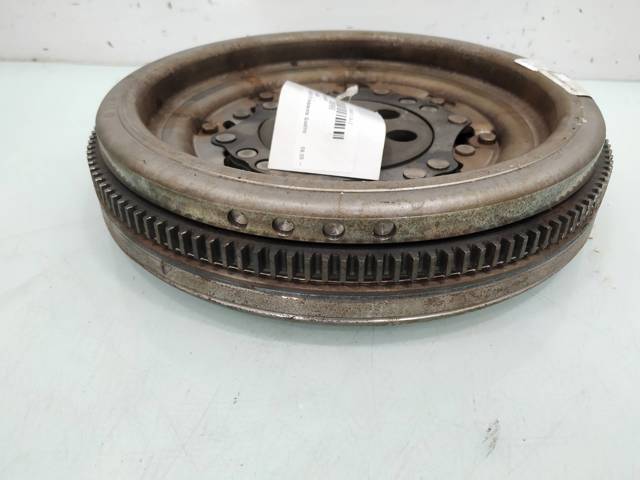 Volante de motor 06F105266 VAG