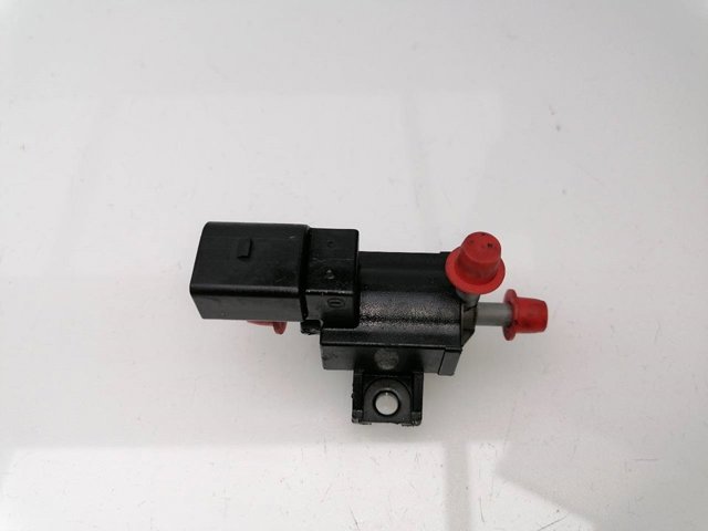 Convertidor de pressão (solenoide) de supercompressão 06F906283F VAG