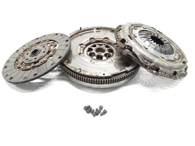 Volante de motor 06J105266H VAG