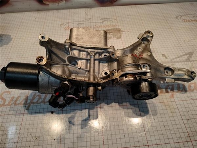  para Audi Q3  (F3B)